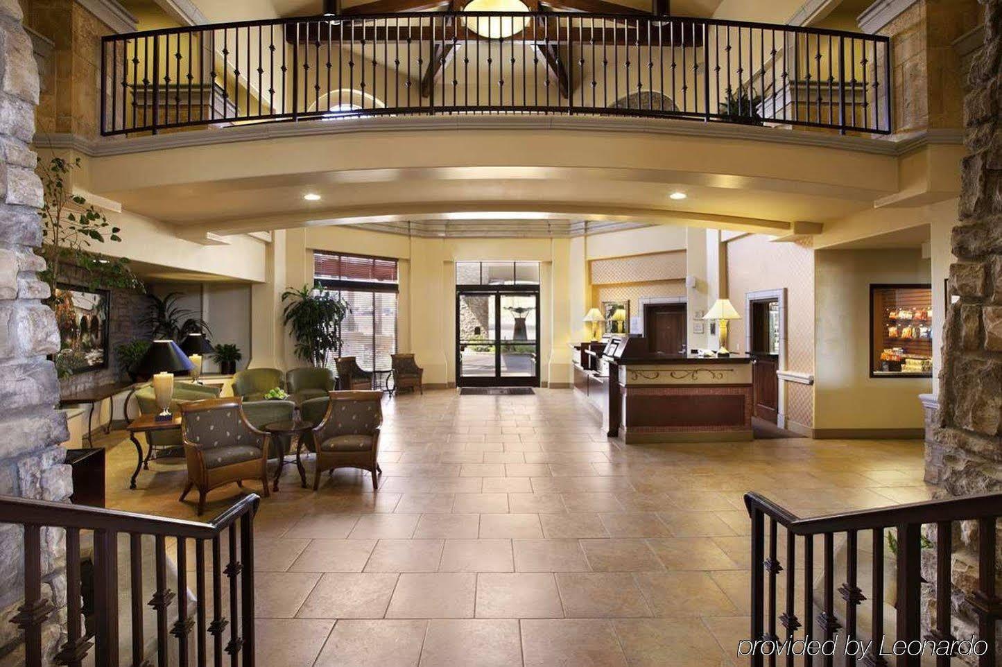 Embassy Suites Tucson - Paloma Village Extérieur photo